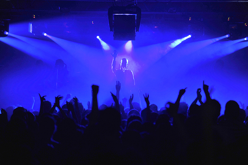 Petevelvet_Jamming_Rockmusic_002