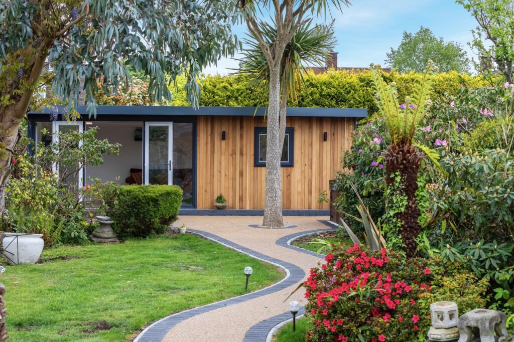 Petevelvet Property 030 Walk-in closet property photographer London
