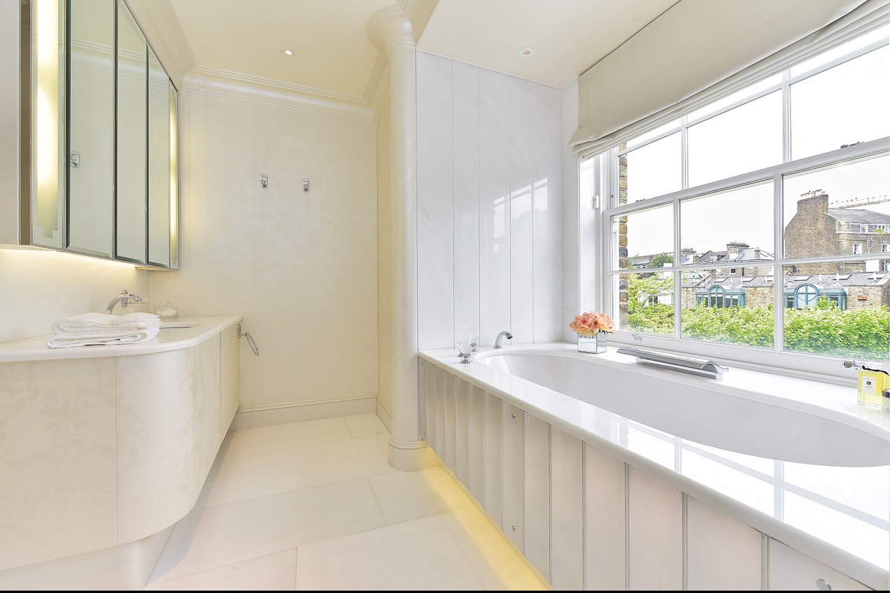 Petevelvet Property 077 Suburban home property photographer London